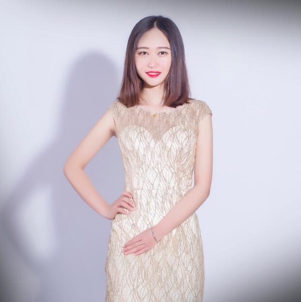  劉詩(shī)堯 設(shè)計(jì)師